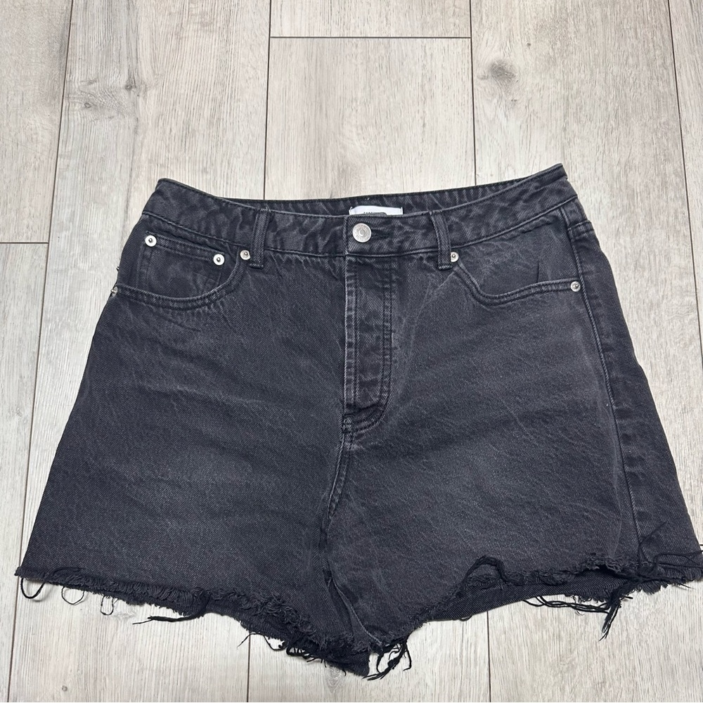 Forever 21 Black Frayed Jean Shorts